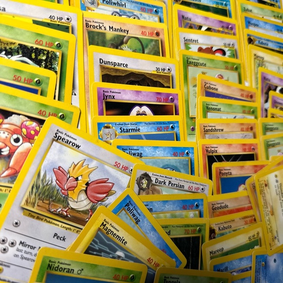120 Pokemon Cards Mystery Pack - Ultra Rares + Vintage + Holos & More! AUTHENTIC - Picture 16 of 16